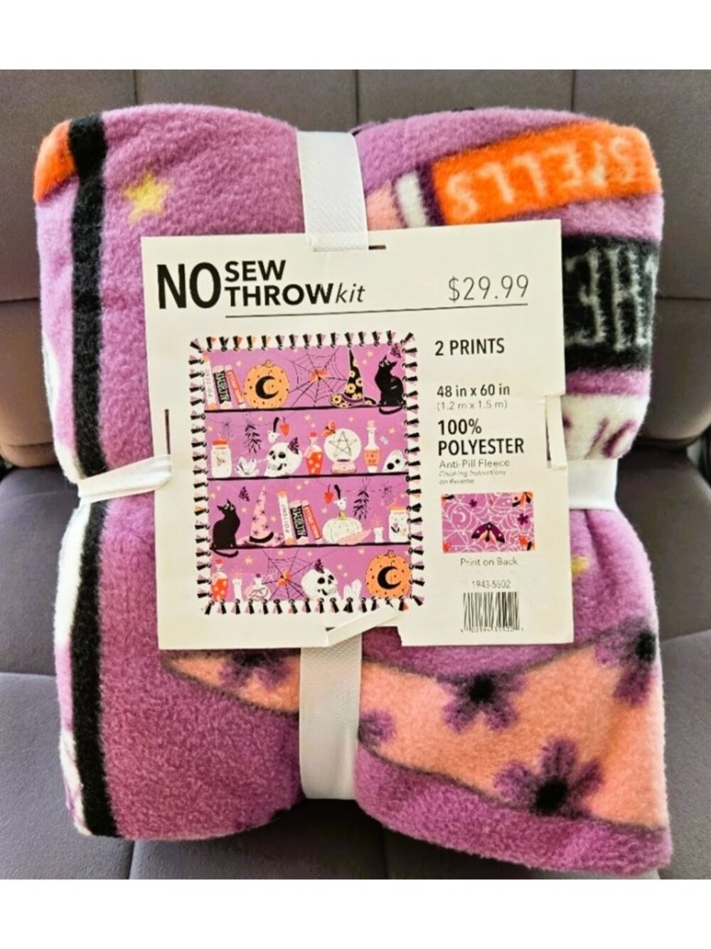 No Sew Throw Kit 48 x 60 Hallowen Pattern Black Cats Witches Hat Potions & Webs